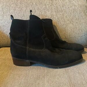 Men’s Black Suede Boots